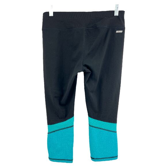 Danskin Now SMALL Black Blue Capri Workout Exercise Yoga Pants - Picture 3 of 6